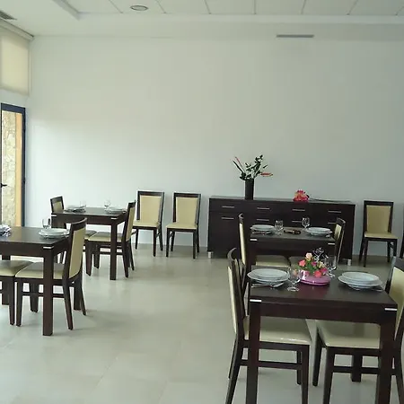 Club Residencia بيت ضيافة *
